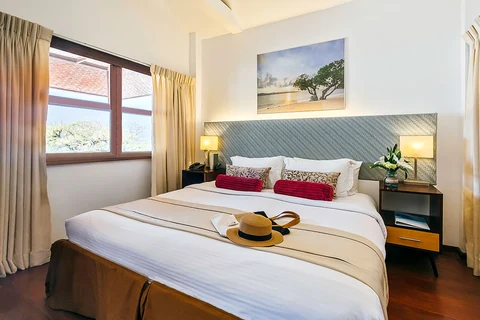 Sunset Villa Standard